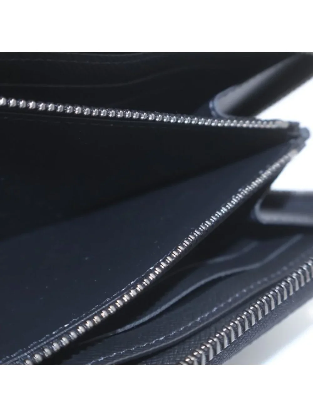 Louis Vuitton Monogram Eclipse Zippy Wallet Horizontal Black Leather